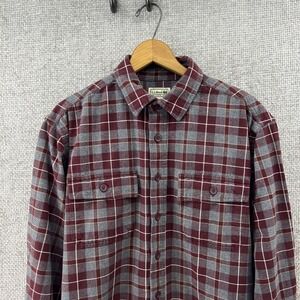 L.L. Bean Burgundy Gray Plaid Front Pocket Flannel Men's Large 100% Cotton L/S